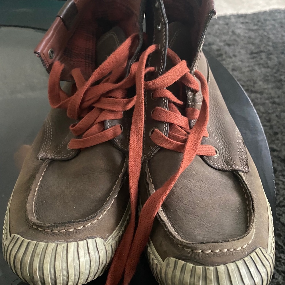 Timberland 11.5 men shoes. Used